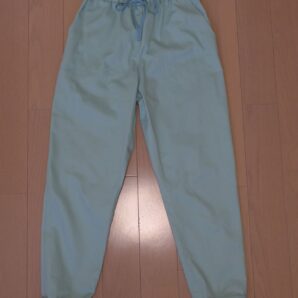 裾織り上げスリムパンツ　コバルトグリーン　受注生産